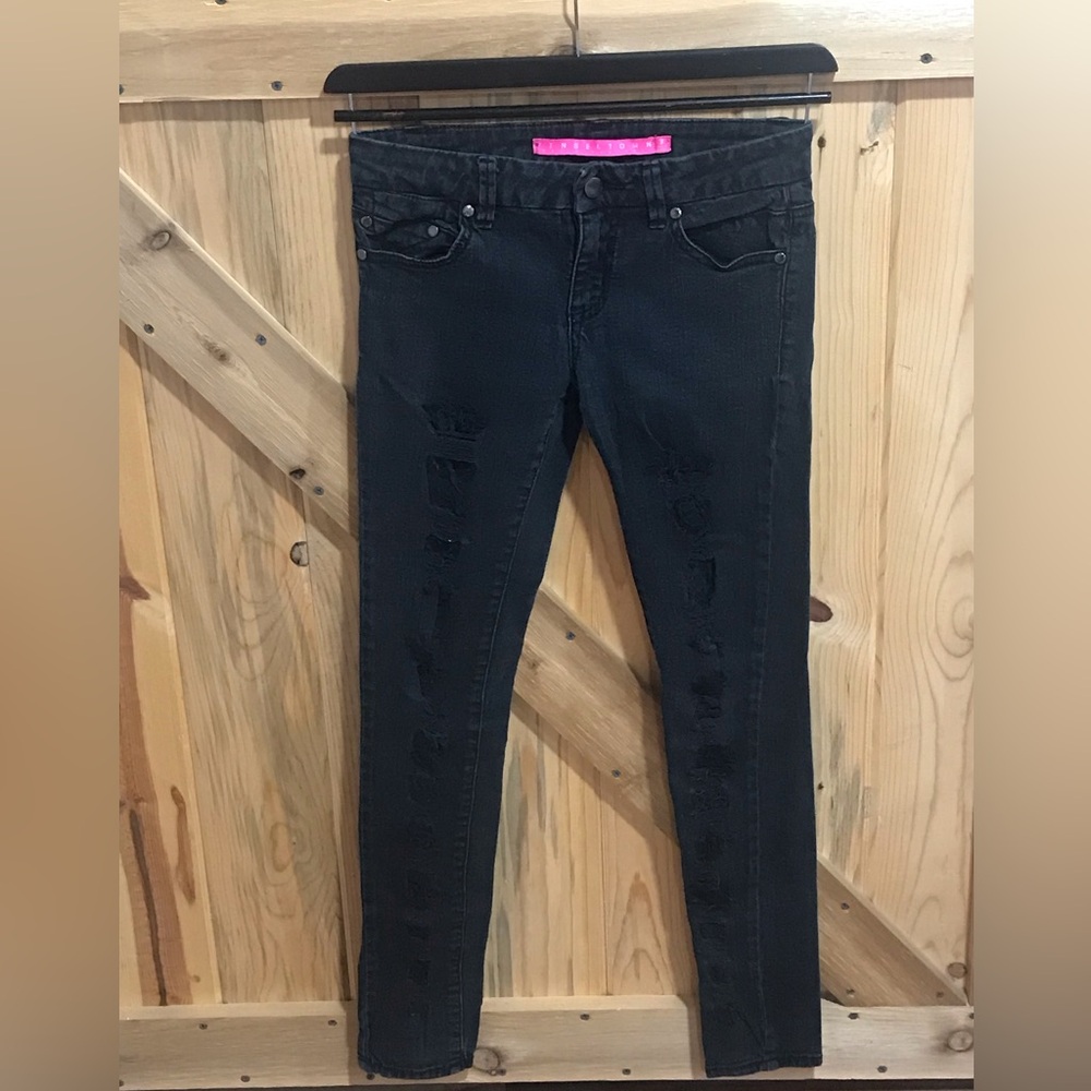 Tinseltown  Black Denim Size 3 Distressed Jeans Cute!